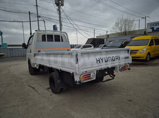 2016 Hyundai Porter2 TurboDiesel $11,800