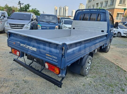 2017 Hyundai Porter2 doble rodaje $10,500