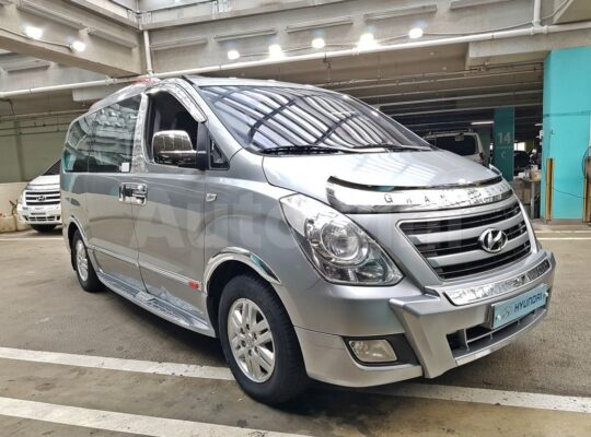 2017 Hyundai Grand Starex+12S+ANDROID