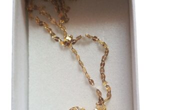 Collar Minnie Mouse con Circonitas – Acero