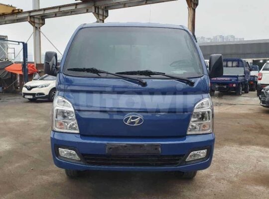 2020 Hyundai H100 doble cabina 4×4